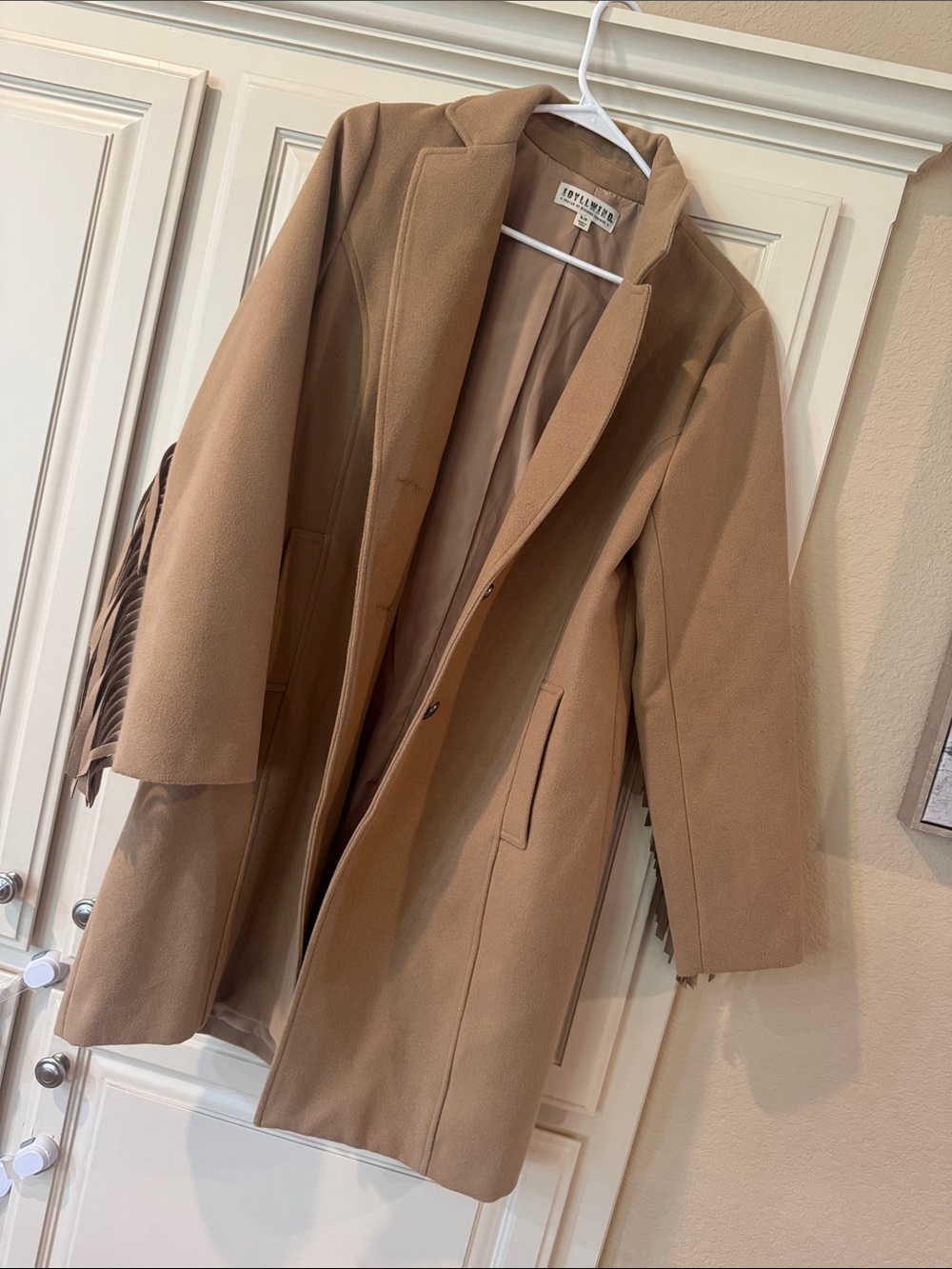 Idyllwind Camel Single-Breasted Trench Coat